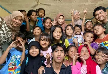 Mengenal Dunia dari Desa: Inspirasi Ilmu Sosial untuk Anak-Anak Desa Benteng