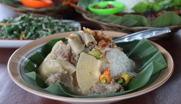 Mengenal Nasi Kropokhan, Warisan Kuliner Unik dari Kota Demak