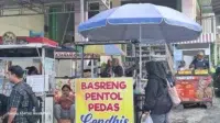 Jajanan Crispy dan Etika Bisnis