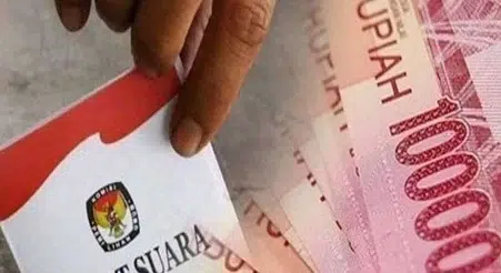 Politik Uang
