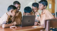 Siswa Belajar