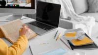 E-Learning Akademik