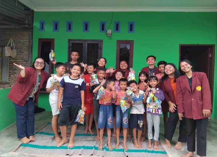 Mahasiswa UNIKA