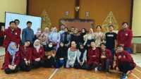 Mahasiswa IVET Semarang Bangkitkan Kesehatan dan Budaya lewat Jamu Tradisional.