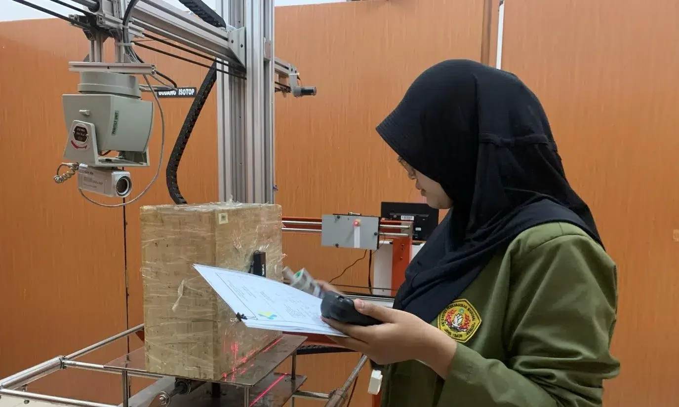 Kalibrasi Alat Radiasi di BPAFK Surabaya