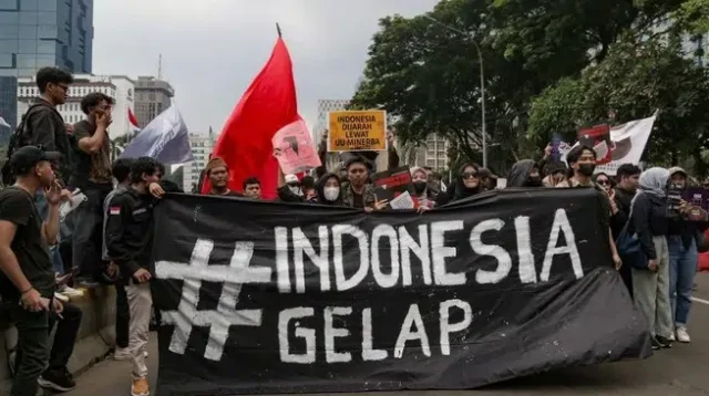 Demonstrasi Indonesia Gelap