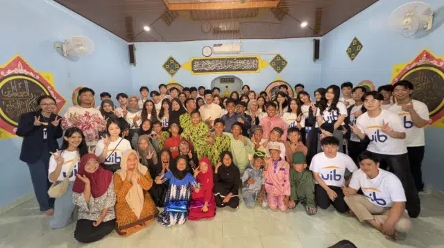 Edukasi Hidup Bersih dan Literasi