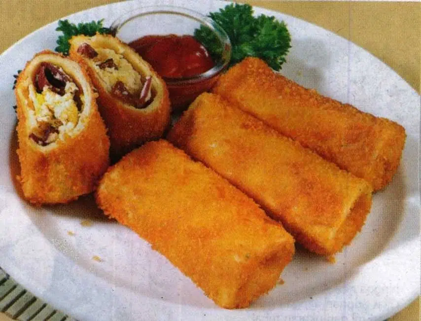Sukses Berjualan Risol Mayo dan Dadar Gulung dengan Sistem Titip Jual