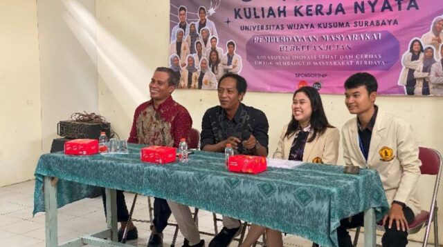 Kolaborasi Mahasiswa UWKS dan Masyarakat Gunungsari Surabaya: Berdasarkan UMKM, Edukasi Anak & Remaja, Cek Kesehatan, hingga Cegah Ular Masuk Perkampungan