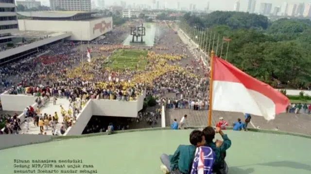 Apakah Reformasi 1998 Gagal? Ini Pandangan Generasi Z