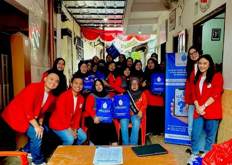 Kampanye Anti-Hoaks dan Etika Berkomunikasi di Media Sosial.