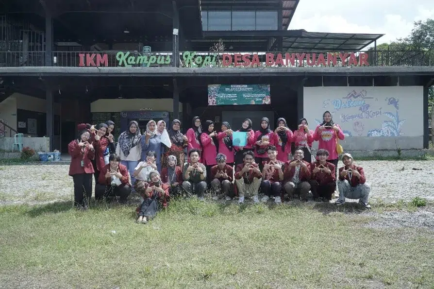 Kolaborasi Mahasiswa MBKM ISI Surakarta dan Masyarakat untuk Pelestarian Budaya.