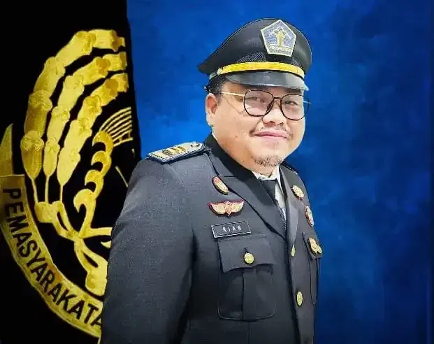 Penulis Rian Suheri Akbar, S.H. (Pembimbing Kemasyarakatan (PK) Ahli Pertama Kementrian Imigrasi dan Pemasyarakatan UPT Bapas Kelas II Palopo)