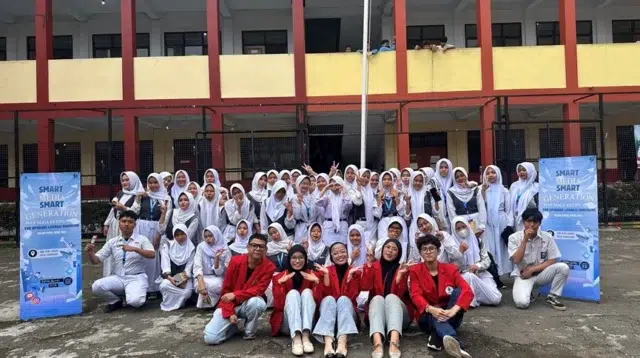 Kuliah Peduli Negeri (KPN) Universitas Mercu Buana: Penyuluhan Literasi Digital di SMA Bina Insani Tangerang