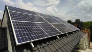 Pembangkit Listrik Tenaga Surya
