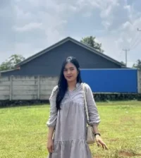 Di Balik Tanda: Mengungkap Rasisme yang Terselubung dalam Cerita “The Welcome Table”