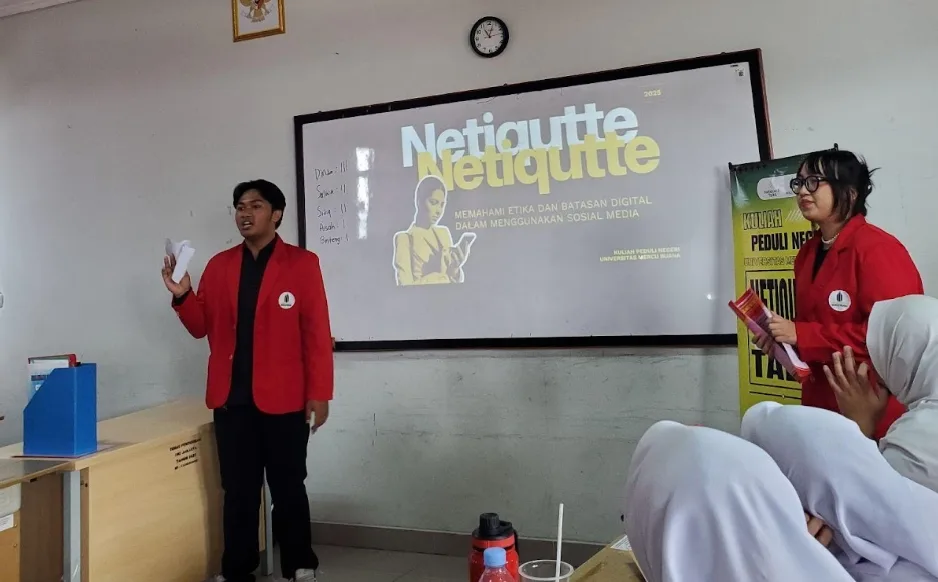 Netiquette Talks: Mahasiswa Fikom Mercu Buana Memberikan Edukasi Etika Bermedia Sosial ke Pelajar SMAN 85 Jakarta Barat pada Kegiatan Kuliah Peduli Negeri 2025