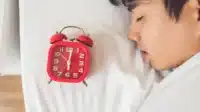 Pengaruh Pola Tidur yang Baik terhadap Kesehatan Mental dan Kinerja Kognitif