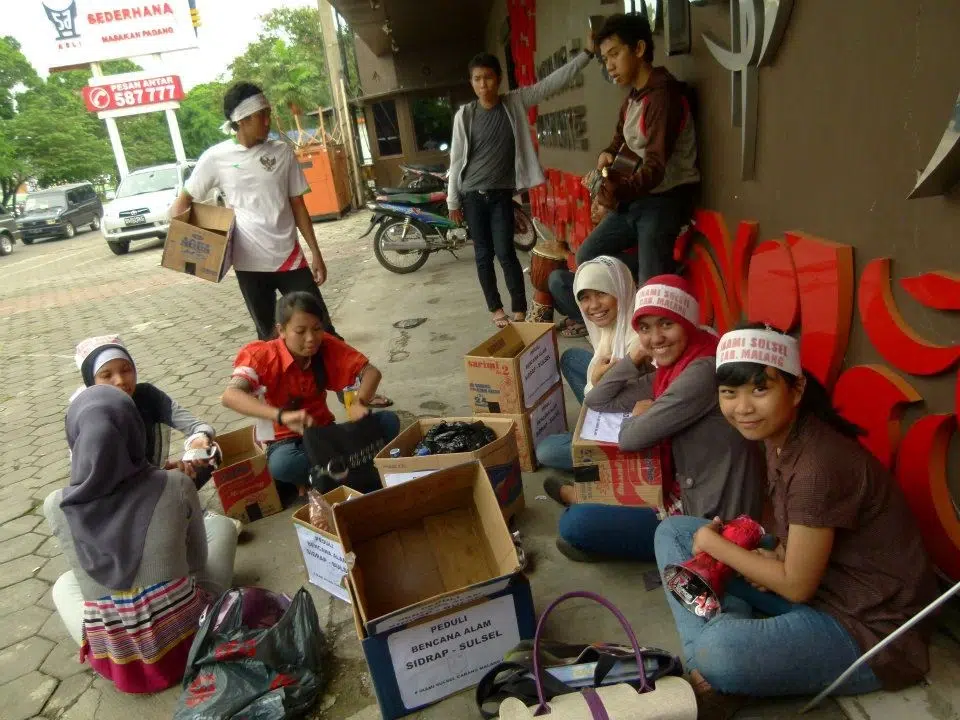 Penggalangan Dana Mahasiswa oleh IKAMI Sulsel Cabang Malang di Tahun 2012