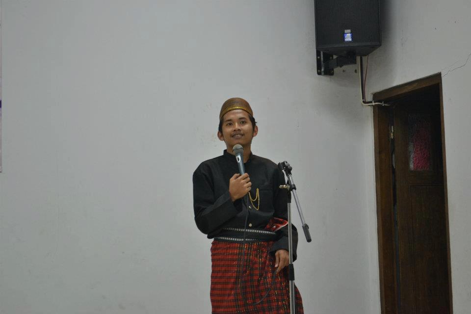 Penulis ketika menyampaikan Sambutan sebelum menjadi Ketua Umum Demisioner pada Muscab IKAMI Sulsel Cabang Malang tahun 2012