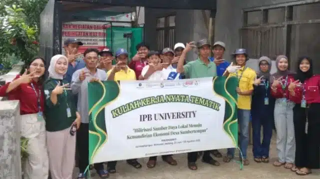 Mahasiswa KKNT IPB University Ciptakan Solusi Budidaya Ikan Nila di Desa Sumbertempur, Wonosari Malang