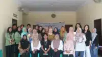Mahasiswa PKM PK FEB UB Gandeng Kader Posyandu Desa Pabean untuk Produksi Mie Bayam Sehat