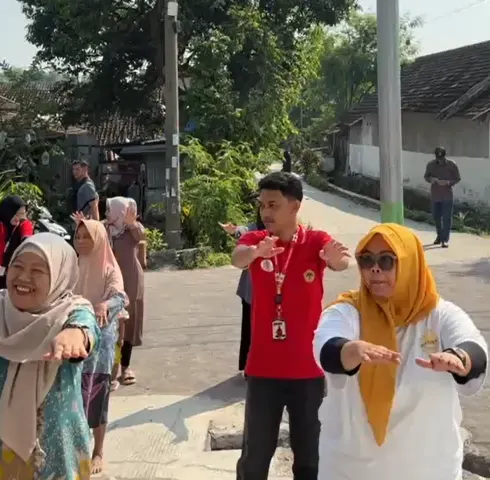 Posyandu Sehat Bersama: Mahasiswa KKN R-18 Untag Surabaya Bantu Perkuat Layanan Kesehatan Ibu, Anak dan Lansia di Desa Simbaringin