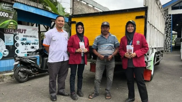 Sosialisasi Pentingnya Pemasangan Perisai Kolong Belakang atau Rear Under Protection (RUP): Kolaborasi Mahasiswa KKN Mandiri 1 Kelompok 40 Umsurabaya dengan UPT PKB Dishub Kabupaten Malang “Solusi Kecil, Dampak Besar untuk Keselamatan di Jalan Raya”