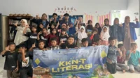 Liburan Sekolah Lebih Produktif, Mahasiswa KKN-T IPB University Dorong Minat Baca Anak di Desa Weragati, Kecamatan Palasah, Kabupaten Majalengka