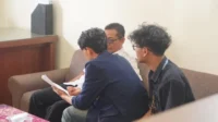 Mahasiswa KKN Kelompok 13 UNMER Malang Hadirkan Video Profil dan Infografis Pelayanan Publik dalam Mewujudkan SmartVillage Pandanlandung