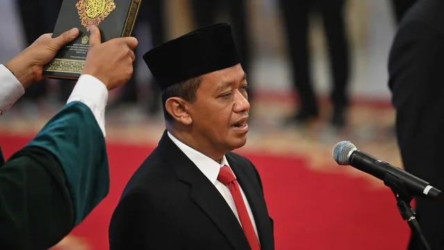 Reshuffle Menteri yang Berpihak