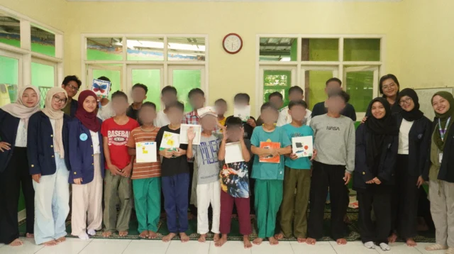 Bright Canvas Pendekatan Experiential Learning untuk Mengembangkan Ekspresi Diri AMPK