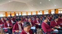 Mahasiswa PGSD STKIP Citra Bakti Ngada Kuliah Praktis Literasi dan Jurnalistik