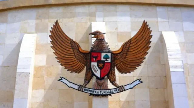 Pancasila sebagai Kompas Etika di Era Media Sosial