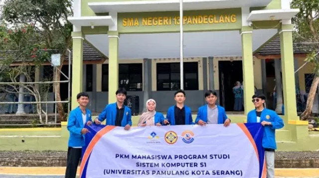 laporan pengabdian kepada masyarakat mahasiswa Universitas Pamulang PSDKU Kota Serang di SMAN 13 Pandeglang