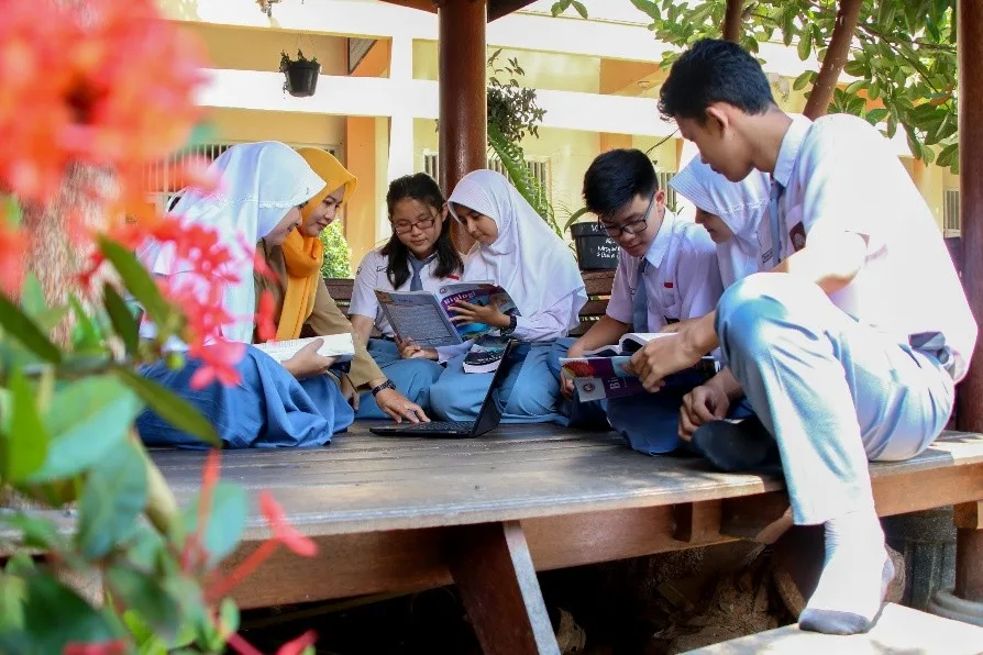 Dunia Pendidikan