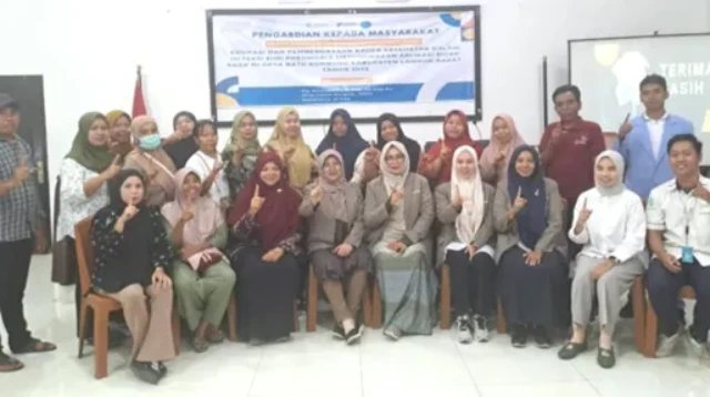 Poltekkes Kemenkes Mataram Latih Kader Desa Batu Kumbung