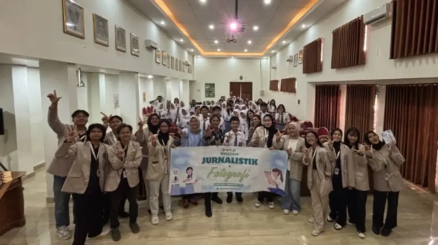 Kolaborasi Edukatif Bersama Mahasiswa Amikom Yogyakarta dalam Workshop Penulisan dan Fotografi Jurnalistik di SMA Negeri 6 Yogyakarta