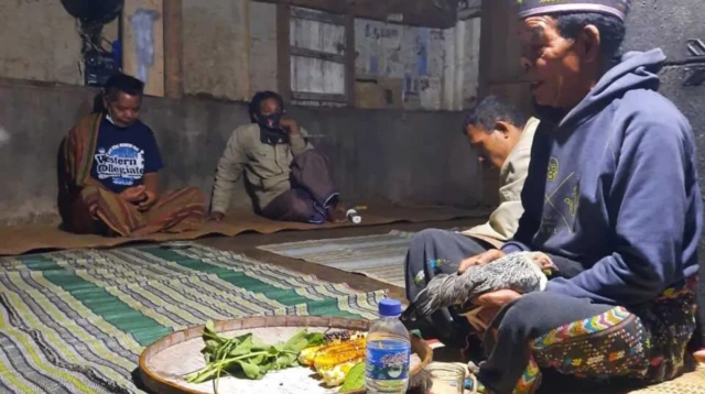 Ritus Peti Kae di Manggarai Timur