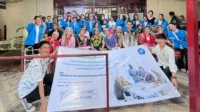 Mahasiswa UNPI Sosialisasikan Terapi Mewarnai untuk Menurunkan Nyeri pada Lansia Panti Werdha Damai Ranomuut Manado Terapi Mewarnai