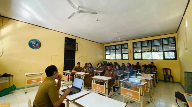 strategi meningkatkan kualitas pendidikan