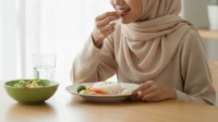 manfaat makan menggunakan tangan