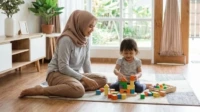 Memahami Masalah Emosi Anak Usia Dini melalui Pendekatan REBT Albert Ellis regulasi emosi anak