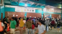Antusias Warga Medan Berburu Kue Lebaran Ekonomis Kue Lebaran