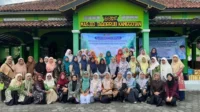 Pojok Kesehatan di Sekolah Paud dan KB Muhammadiyah & 'Aisyiyah Pojok Kesehatan di Sekolah Paud dan KB Muhammadiyah & 'Aisyiyah