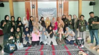 Pemanfaatan Limbah Kulit Jeruk Bali sebagai Inovasi Produk Lokal UMUM Desa Klampisan Pemanfaatan limbah kulit jeruk