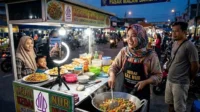 Antara Viral dan Halal: Cara Mahasiswa Memilih Konsumsi di Era Media Sosial lifestyle mahasiswa