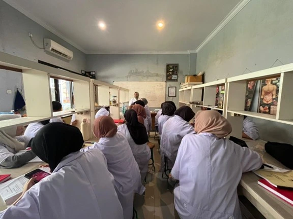 membuat hidroponik sederhana