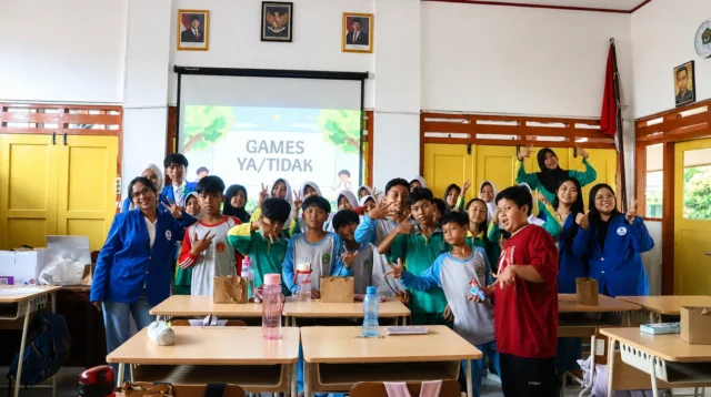 Ilmu Komunikasi UMBY