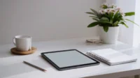Kertas atau iPad? Perbandingan Metode Belajar di Era Digital Metode Belajar di Era Digital